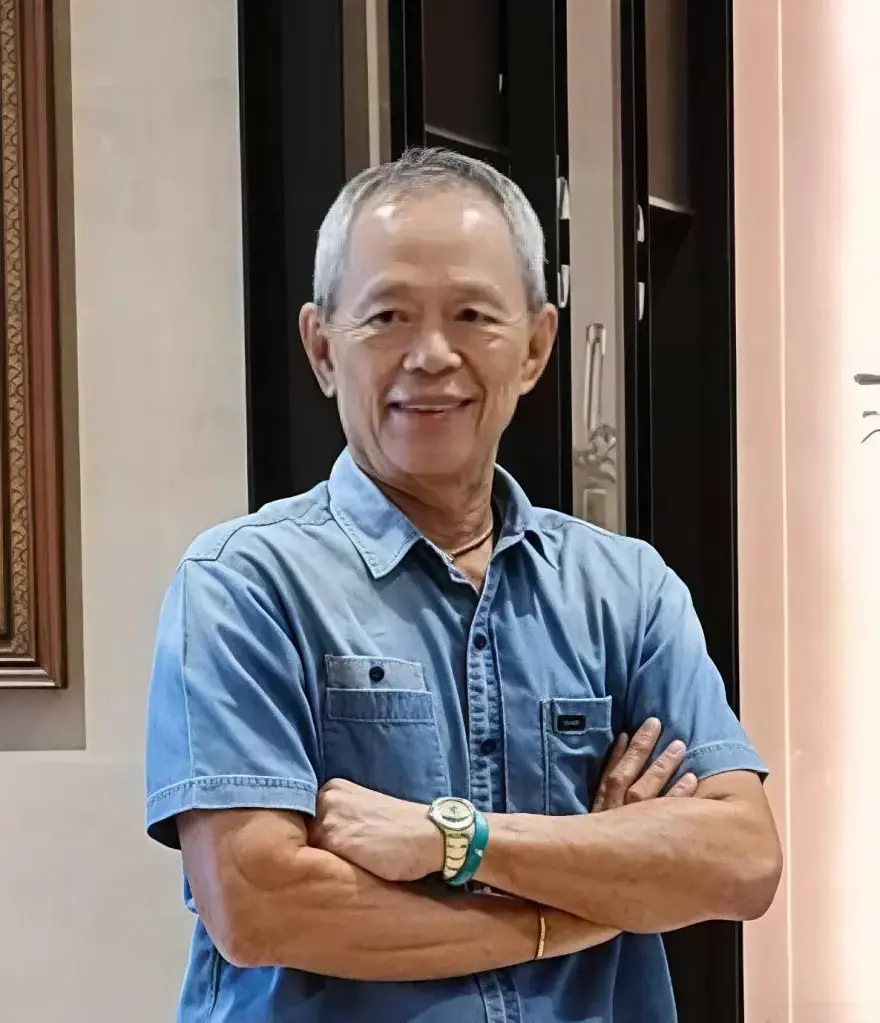 นายพรศิลป์ พัชรินทร์ตนะกุล นายกสมาคมผู้ผลิตอาหารสัตว์ไทย และกรรมการนโยบายและบริหารจัดการข้าวโพดเลี้ยงสัตว์ (นบขพ.) 