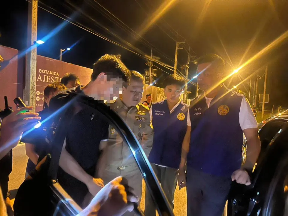 มหาดไทย "เปิดสายด่วน 1567" แจ้งเบาะแสปืนเถื่อน-พบเห็นพกปืนในที่สาธารณะ