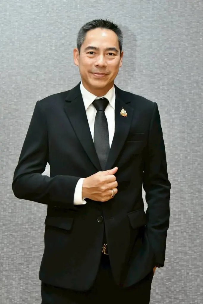 นายจิระพงศ์ เทพพิทักษ์ รองปลัดกระทรวงคมนาคม