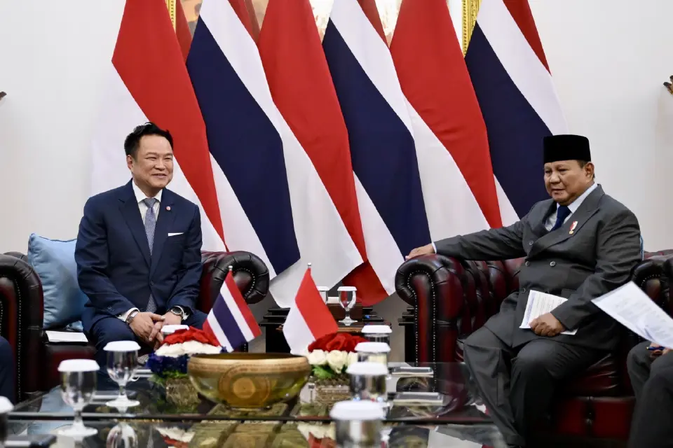 นายอนุทิน ชาญวีรกูล นายกรัฐมนตรีและรัฐมนตรีว่าการกระทรวงมหาดไทย ได้หารือเต็มคณะกับนายปราโบโว ซูบียันโต ประธานาธิบดีแห่งสาธารณรัฐอินโดนีเซีย