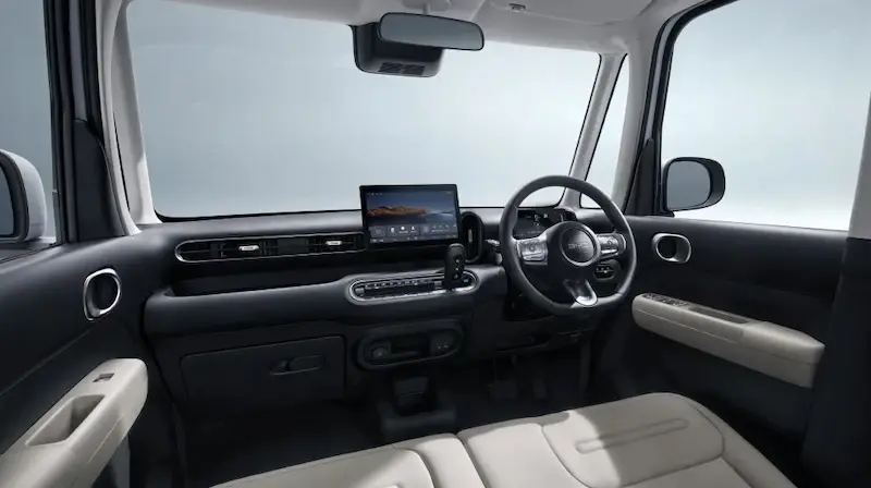 ภายใน BYD Racco