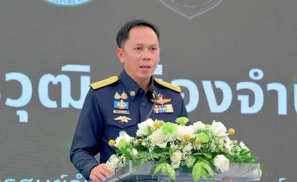นายสรวุฒิ เนื่องจำนงค์ ผู้บัญชาการศูนย์อำนวยการร่วมพิทักษ์ความมั่นคงทางเกษตรและอาหารพระพิรุณ (ศพร.)