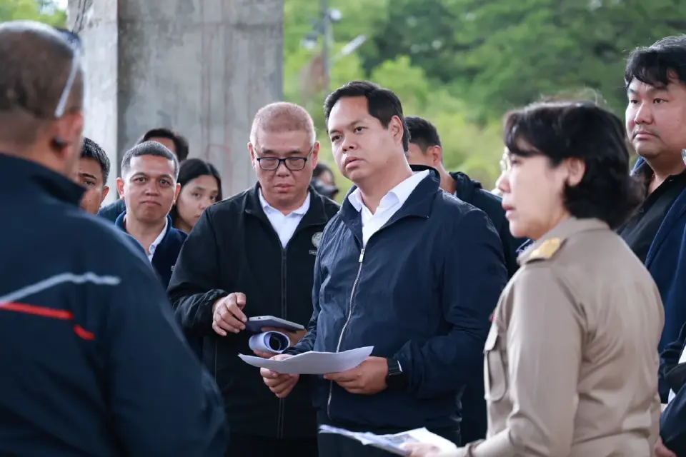 นายสรรเพชญ บุญญามณี รัฐมนตรีช่วยว่าการกระทรวงคมนาคม ลงพื้นที่ตรวจราชการและติดตามแนวทางการจัดประโยชน์พื้นที่ของการรถไฟแห่งประเทศไทย (รฟท.) ในจังหวัดกาญจนบุรี