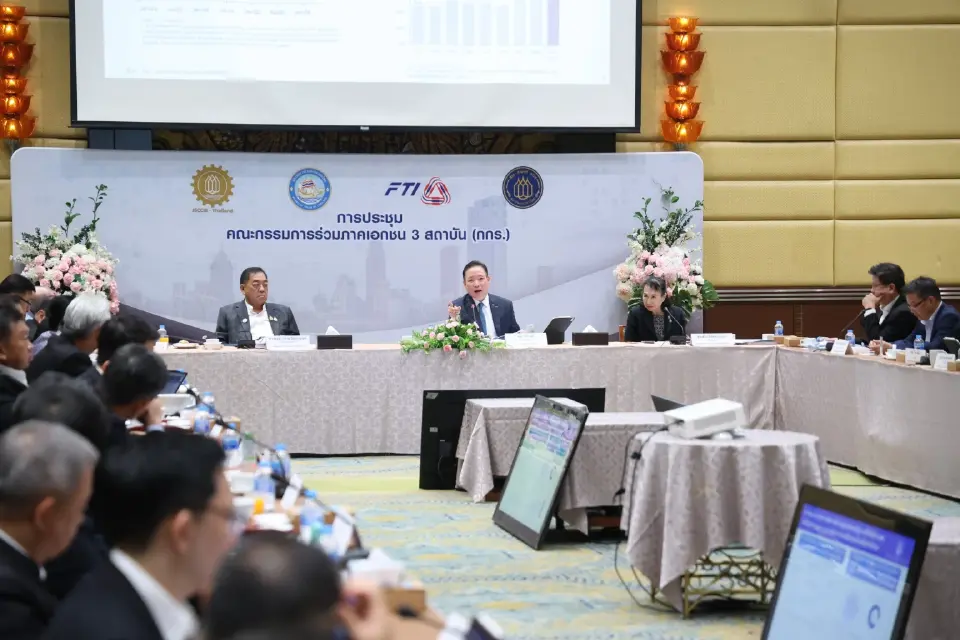 ‘กกร.’ เตือนเศรษฐกิจโลกผันผวน คงเป้าจีดีพีไทย 2% เร่งปั้น AI-อุตสาหกรรมใหม่