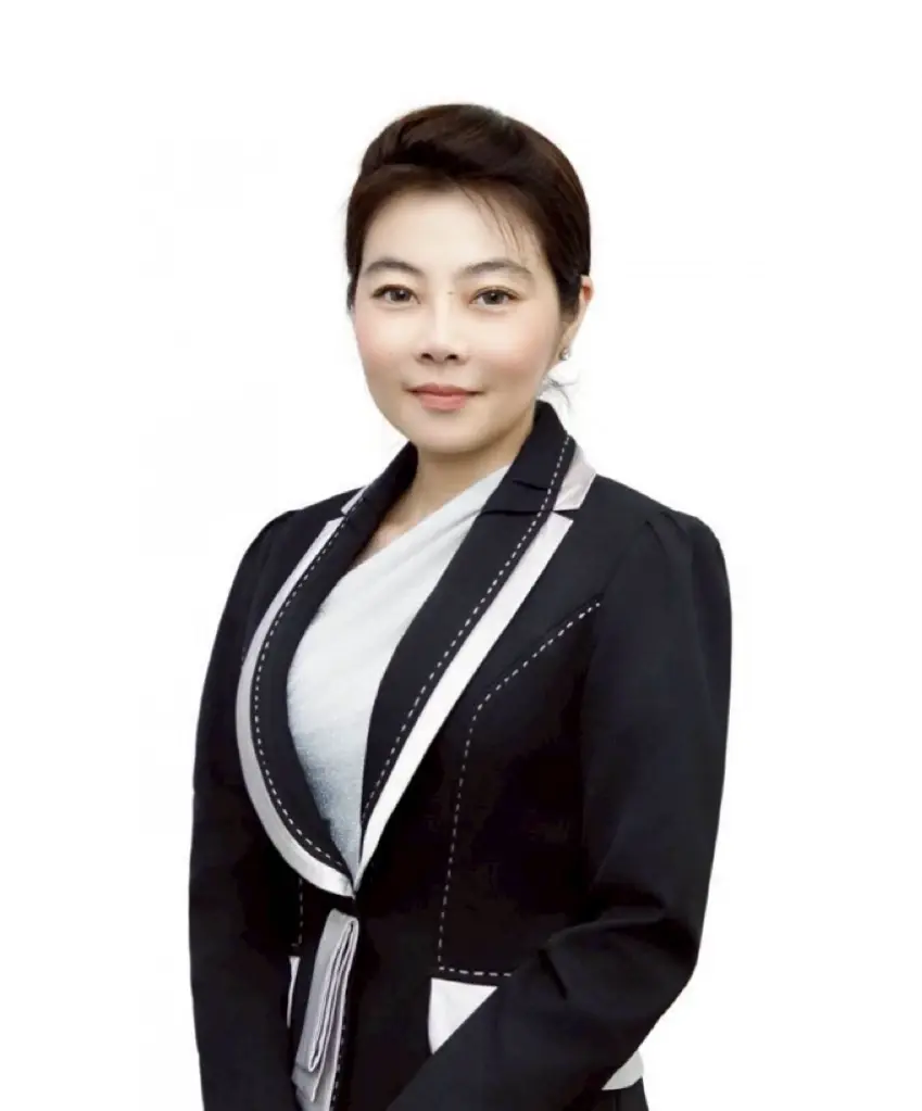 ดร.ญาดา กาศยปนันทน์ กรรมการ รักษาการในตำแหน่งกรรมการผู้อำนวยการใหญ่ อสมท.