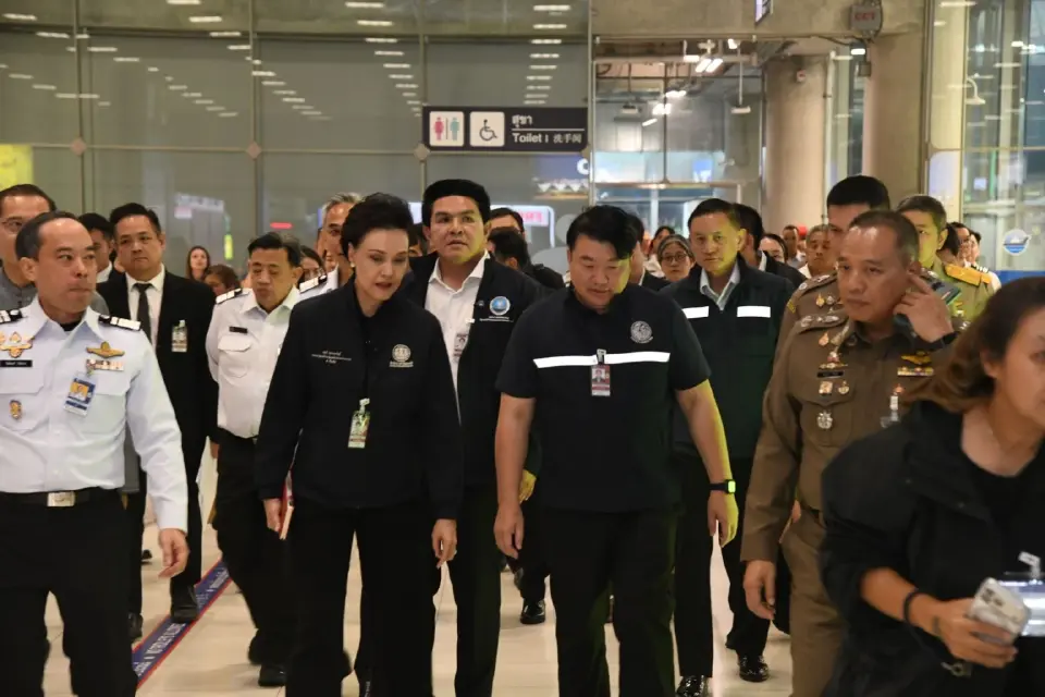 คมนาคม หารือคลัง รับลูกทอท.จ่อกลับมาเปิด 'ดิวตี้ฟรีขาเข้า' เร่งแก้สุวรรณภูมิแออัด
