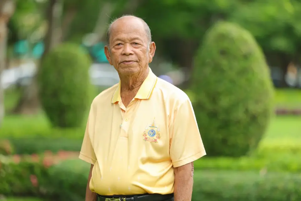 ชาวไร่ยาสูบอีสานจี้รัฐทบทวนห้ามซื้อบุหรี่ตามปีเกิด หวั่นทำอาชีพพัง