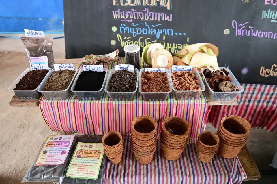 'ศุภจี' ลุยบ้านแพ้ว สมุทรสาคร เดินหน้าตั้ง 12 ล้งชุมชน แก้ปัญหามะพร้าวน้ำหอมครบวงจร