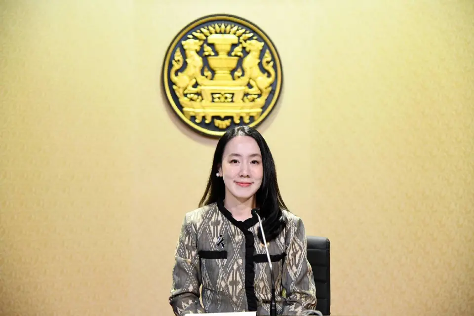 นางสาวลลิดา เพริศวิวัฒนา รองโฆษกประจำสำนักนายกรัฐมนตรี