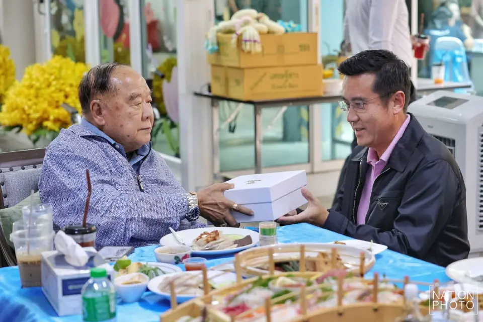 พล.อ.ประวิตร วงษ์สุวรรณ เปิดมูลนิธิป่ารอยต่อฯ รับพรวันเกิด 81 ปี 