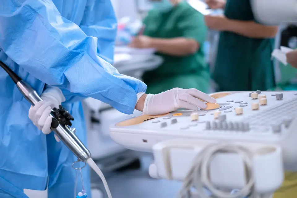 การตรวจ TEE หัวใจ (Transesophageal Echocardiography) หรือการตรวจคลื่นเสียงความถี่สูงผ่านทางหลอดอาหาร 