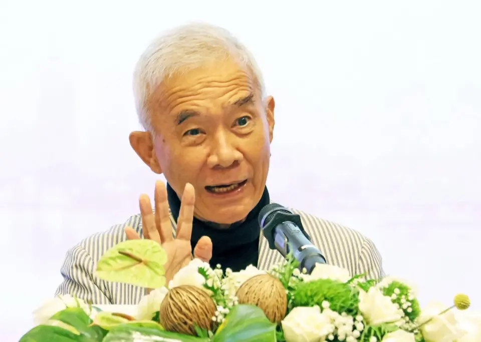 สุวัจน์ ลิปตพัลลภ เป็นประธานในพิธีปฐมนิเทศหลักสูตร “นักบริหารระดับสูงด้านการพัฒนาธุรกิจอุตสาหกรรมและการลงทุน” (วธอ.11) 