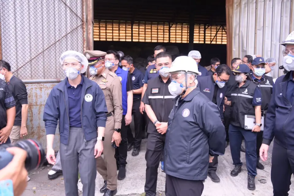 ‘วราวุธ’ สั่งเคลียร์อลูมิเนียมดรอส 1.2 หมื่นตัน หวั่นก๊าซพิษ-ไฟไหม้กระทบชุมชน