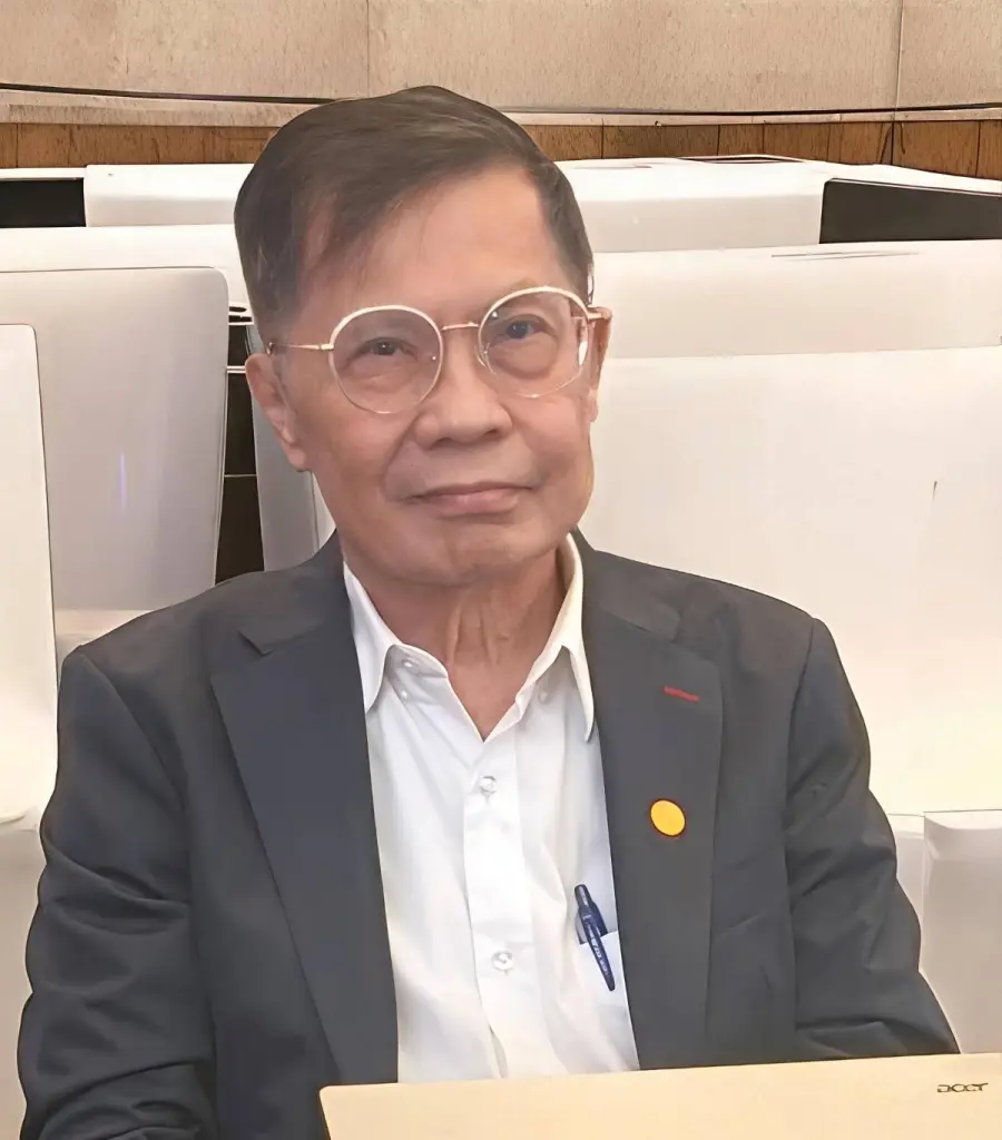 รศ.ดร.นิพนธ์ พัวพงศกร นักวิชาการเกียรติคุณ สถาบันวิจัยเพื่อการพัฒนาประเทศไทย (TDRI)