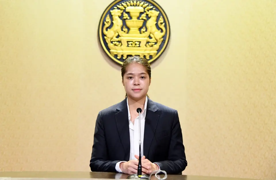 นางสาวพลอยทะเล ลักษมีแสงจันทร์ รองโฆษกประจำสำนักนายกรัฐมนตรี 