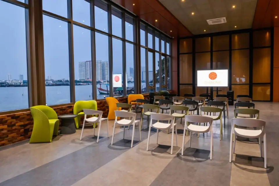 บรรยากาศภายใน Wonder warehouse