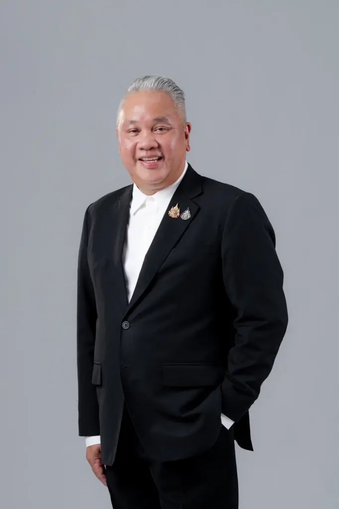 นายทวีพงษ์ วิชัยดิษฐ ผู้ว่าการการเคหะแห่งชาติ