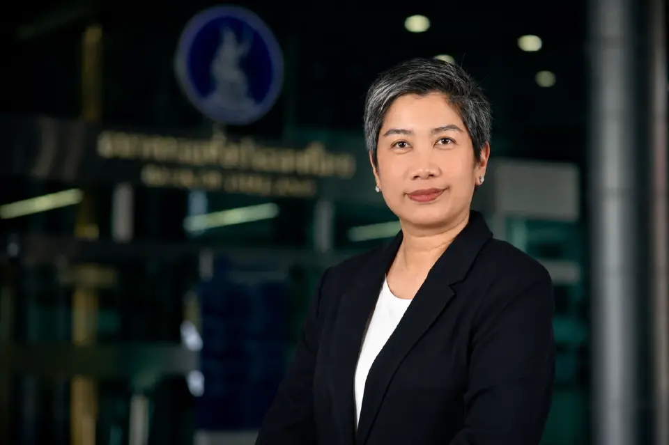 นางสาวพีรจิต ปัทมสูต ผู้อำนวยการอาวุโส ฝ่ายคุ้มครองและตรวจสอบบริการทางการเงิน  ธปท.