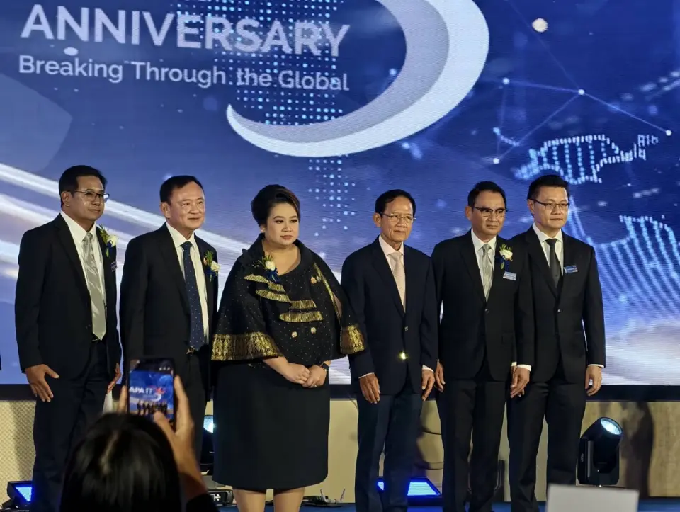 "ทักษิณ" ชี้ 6 จุดเสี่ยงประเทศไทย แนะเร่งรื้อโครงสร้างสู้ภัยคุกคามยุคใหม่