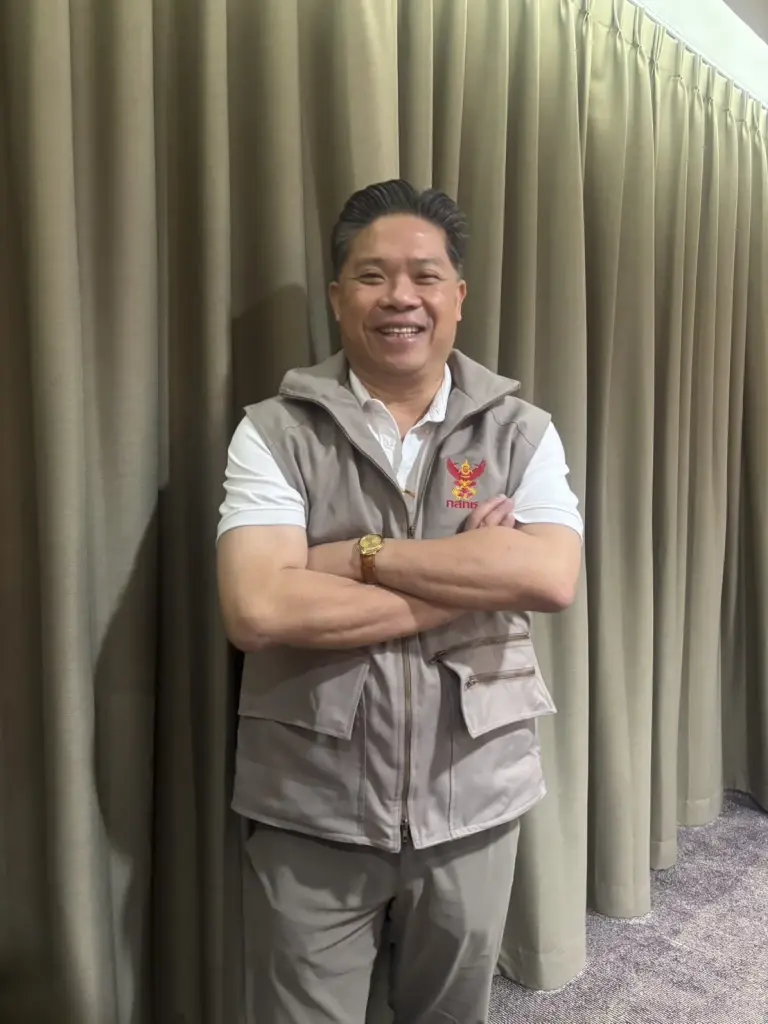 นายไตรรัตน์ วิริยะศิริกุล