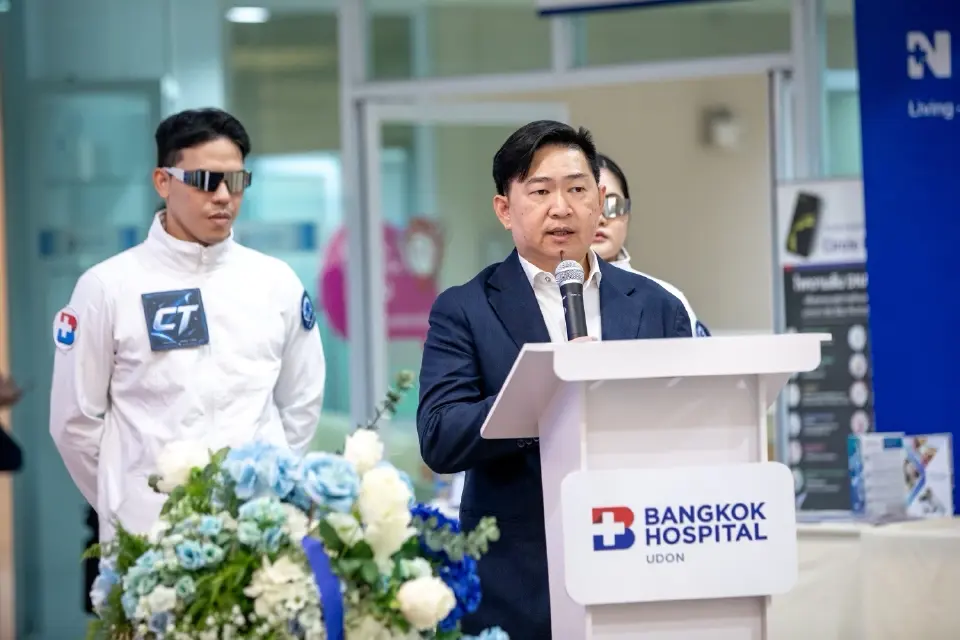 นายแพทย์องอาจ เลิศขจรสินผู้อำนวยการโรงพยาบาลกรุงเทพอุดร 
