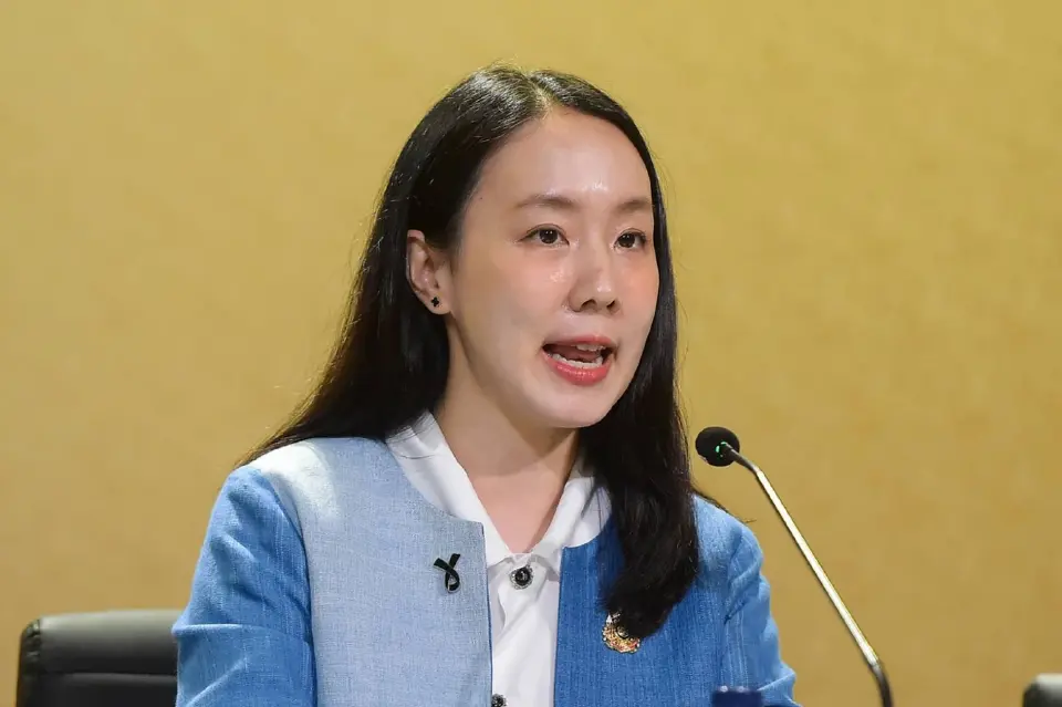 นางสาวลลิดา เพริศวิวัฒนา รองโฆษกประจำสำนักนายกรัฐมนตรี