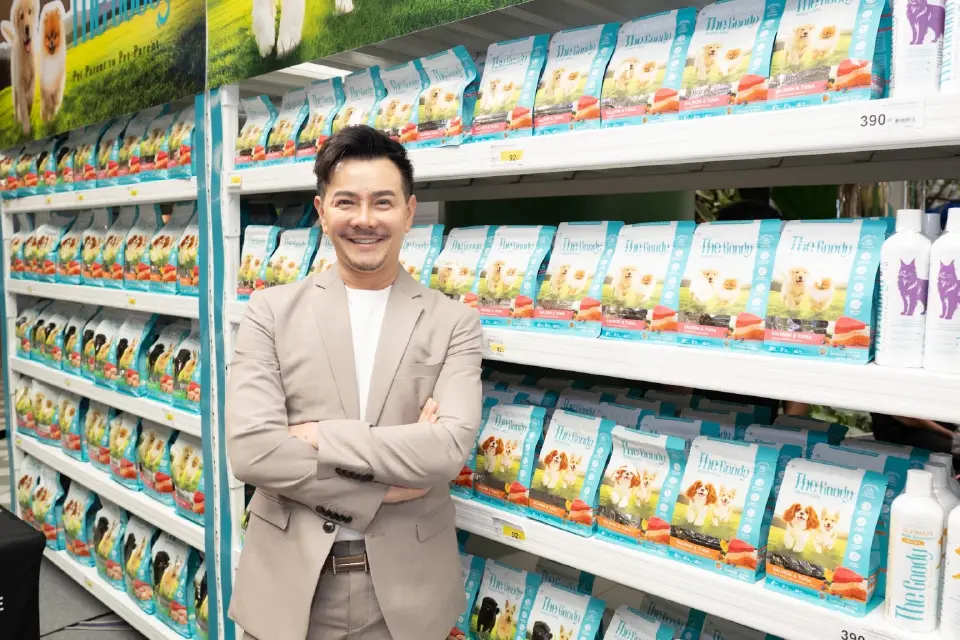 นายชัยวัฒน์ ตั้งคารวคุณ ผู้อำนวยการธุรกิจสัตว์เลี้ยง บริษัท เชอร์วู้ด คอร์ปอเรชั่น (ประเทศไทย) จำกัด (มหาชน) 