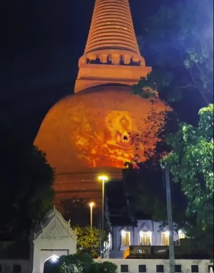 ครั้งแรก! มิติใหม่แห่งแสงสี Projection Mapping บนพื้นผิวองค์พระปฐมเจดีย์