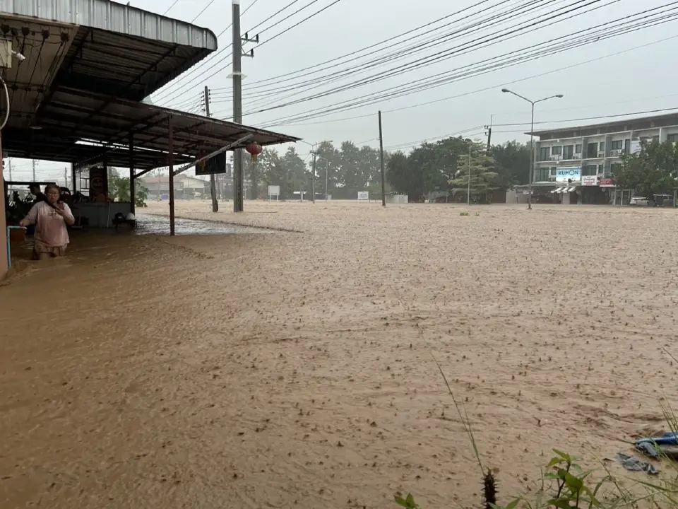 กรมชลฯ เฝ้าระวังน้ำในแม่น้ำน่านสูงขึ้น หลังมีฝนตกหนักต่อเนื่อง