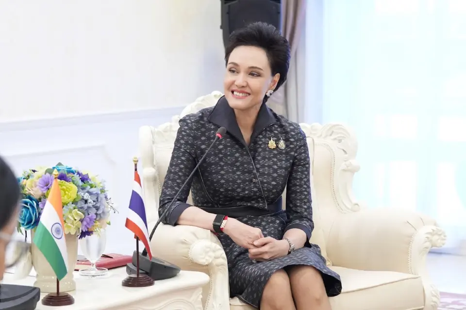 นางศุถจี สุธรรมพันธุ์ รองนายกรัฐมนตรีและรัฐมนตรีว่าการกระทรวงพาณิชย์