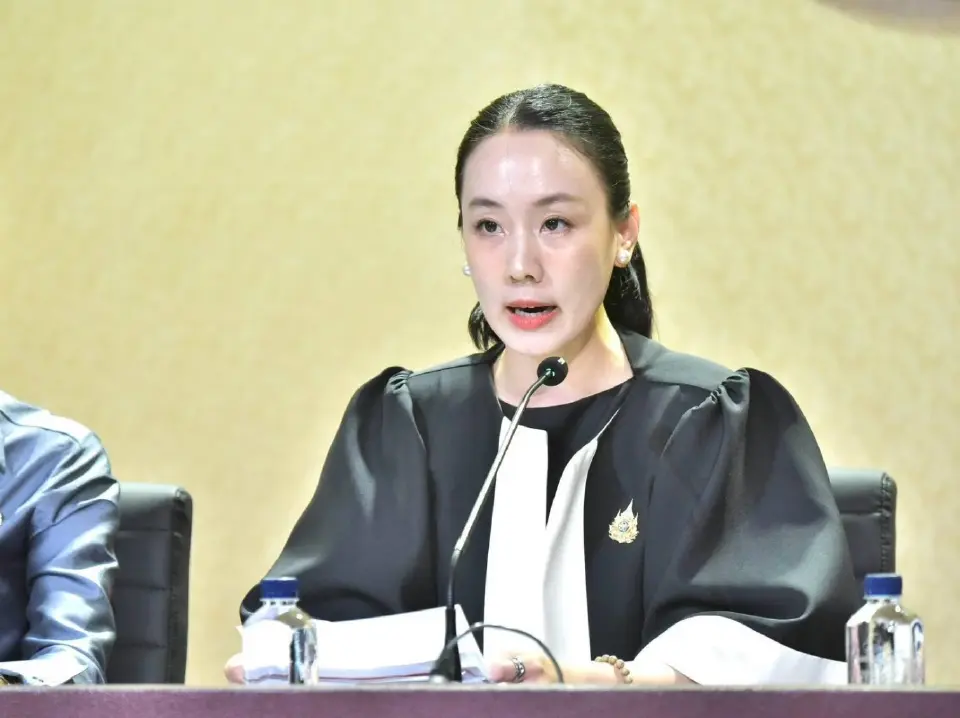 นางสาวลลิดา เพริศวิวัฒนา รองโฆษกประจำสำนักนายกรัฐมนตรี