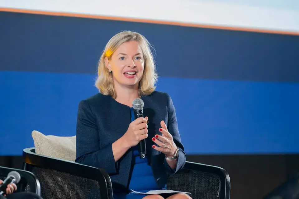 Katherine Cox, Head of Client Group, South Asia &amp; Global Official Institutions, Schroders 