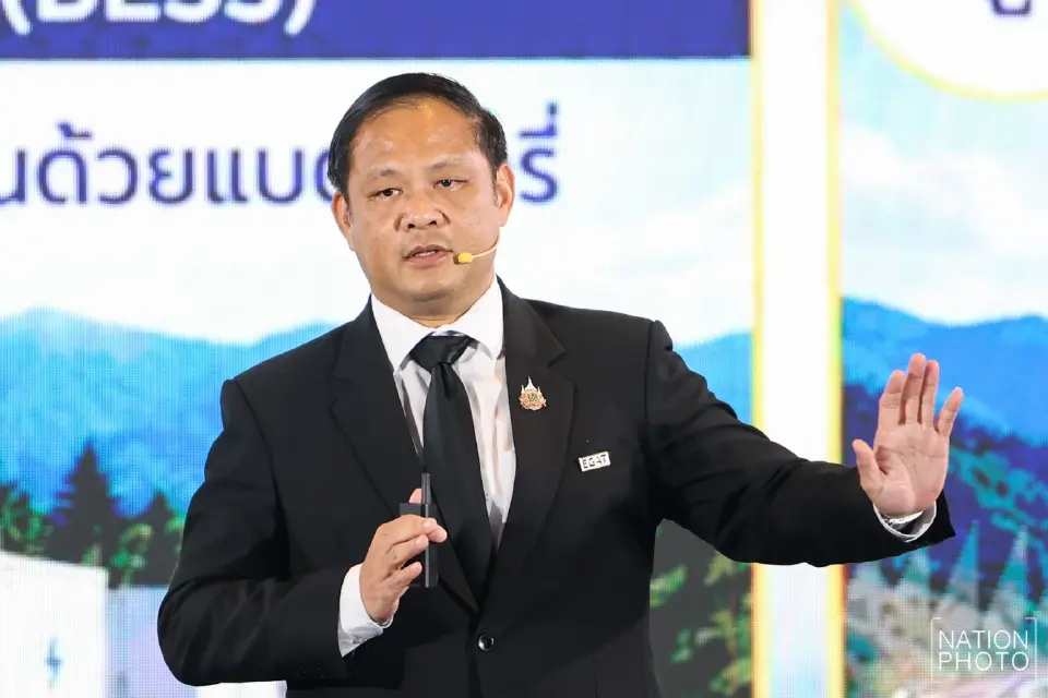 นายนรินทร์ เผ่าวณิช ผู้ว่าการการไฟฟ้าฝ่ายผลิตแห่งประเทศไทย (กฟผ.) 