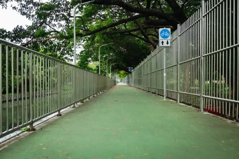 สะพานเขียว