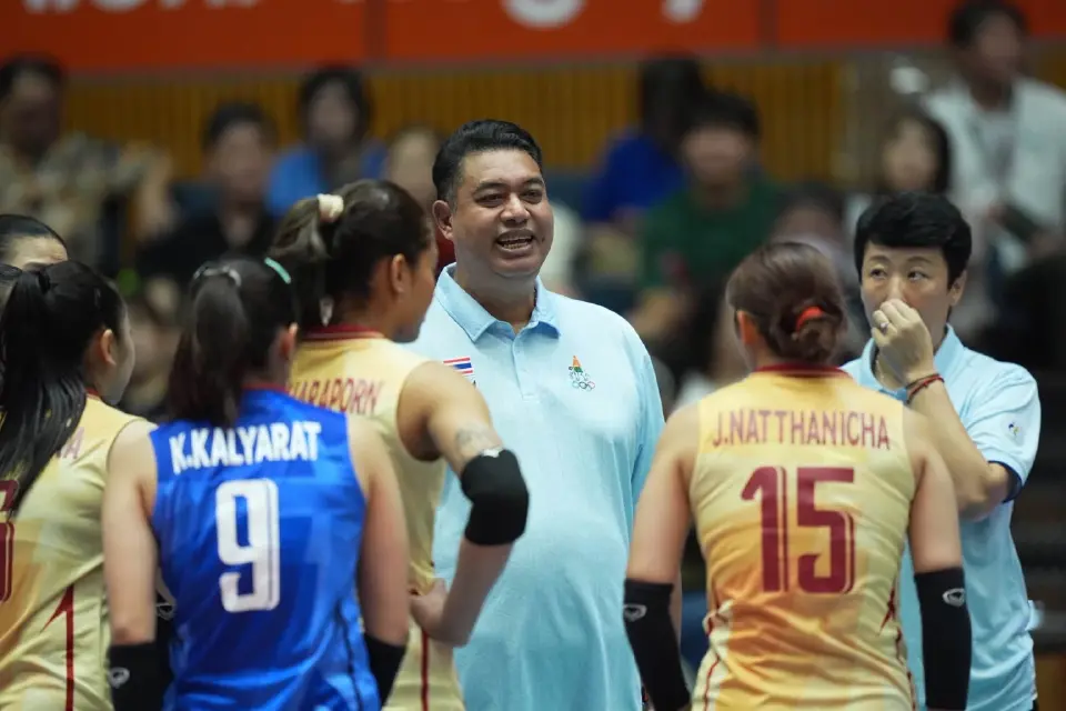  "โค้ชอ๊อต” เกียรติพงษ์ รัชตเกรียงไกร หัวหน้าผู้ฝึกสอน