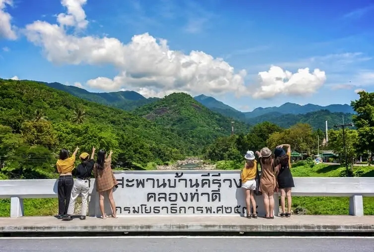 เปลี่ยนหน้าฝนเป็นฤดูแห่งความสดชื่น ปักหมุดเที่ยว 5 ภาค ‘Green Season’