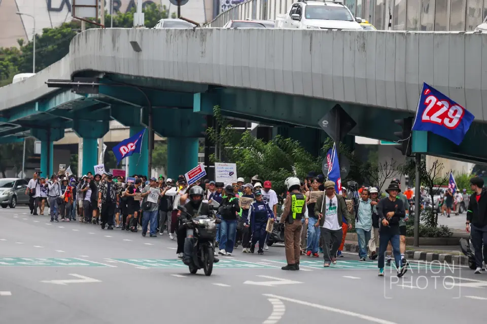 iLaw เดินกดดัน กกต. ส่งฟ้อง 229 ราย คดีฮั้ว สว. ลั่นไม่ฟ้องใคร เปิดสำนวนคนนั้น