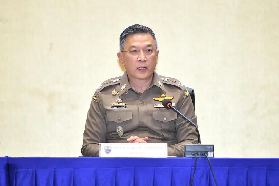พล.ต.ท.ภาณุมาศ บุญญลักษม์ ผู้บัญชาการสำนักงานตรวจคนเข้าเมือง