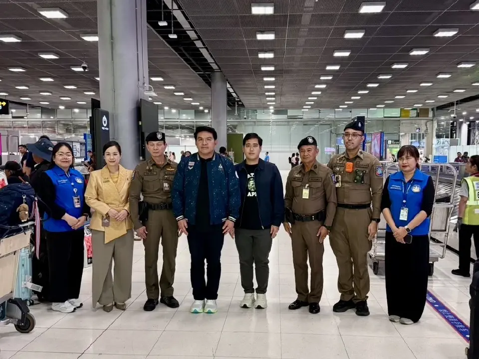 รมว.สุรศักดิ์ ห่วงสนามบินสุวรรณภูมิป่วน การบินไทย เร่งเคลียร์กระเป๋าผู้โดยสารตกค้าง