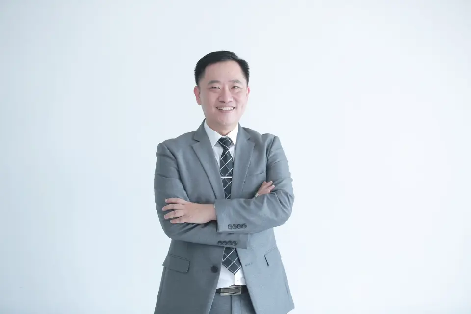 นายอาทิตย์ ทีปกรสุขเกษม กรรมการผู้จัดการ CCP 