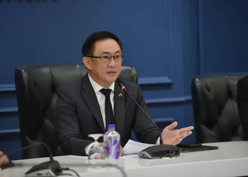 นายพูนพงษ์ นัยนาภากรณ์ อธิบดีกรมพัฒนาธุรกิจการค้า กระทรวงพาณิชย์