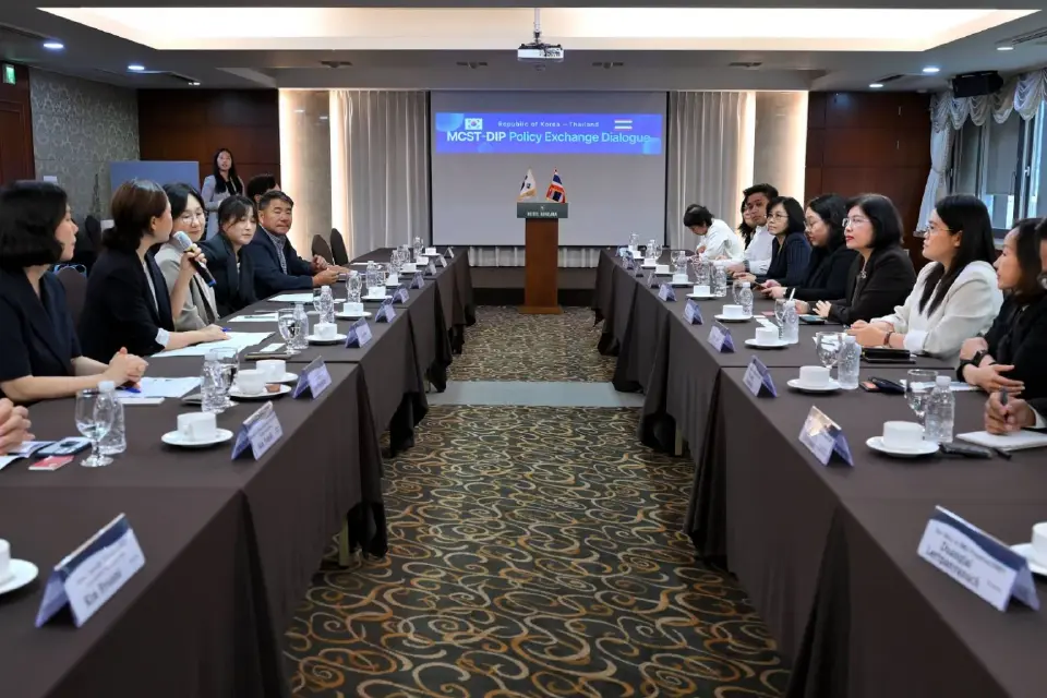 บรรยากาศการหารือระหว่างกรมทรัพย์สินทางปัญญาและหน่วยงานของเกาหลีใต้