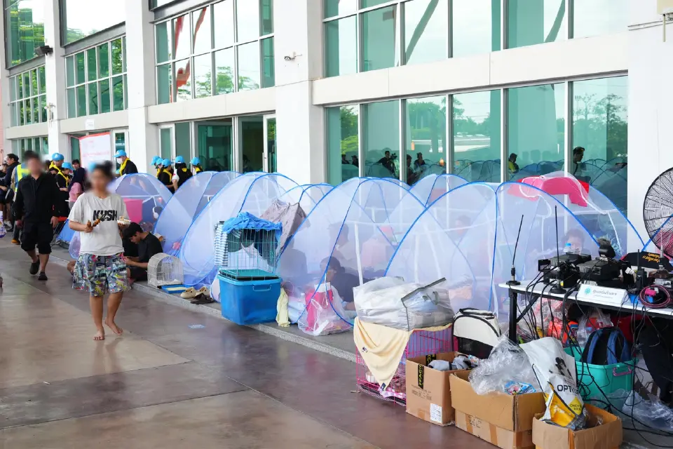 ซัมซุง ช่วยผู้ประสบภัยน้ำท่วม จัดแพ็กเกจซ่อมฟรี ลดอะไหล่ 30%