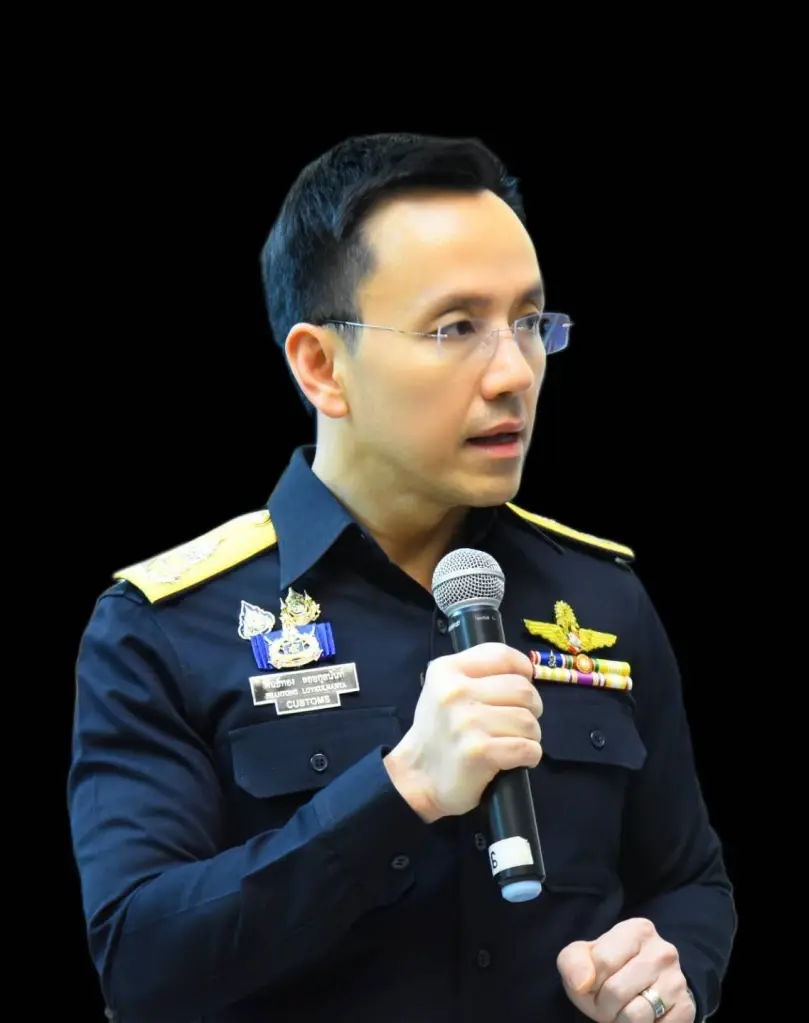 นายพันธ์ทอง ลอยกุลนันท์ อธิบดีกรมศุลกากร 