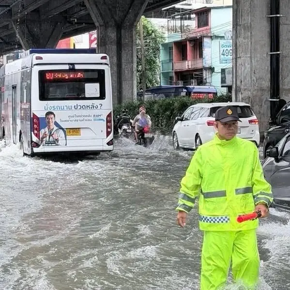 ถนนหลัก กทม.43 จุด อ่วมหนัก หลังฝนถล่ม  รามคำแหงจมน้ำสูงสุด 30 ซม.