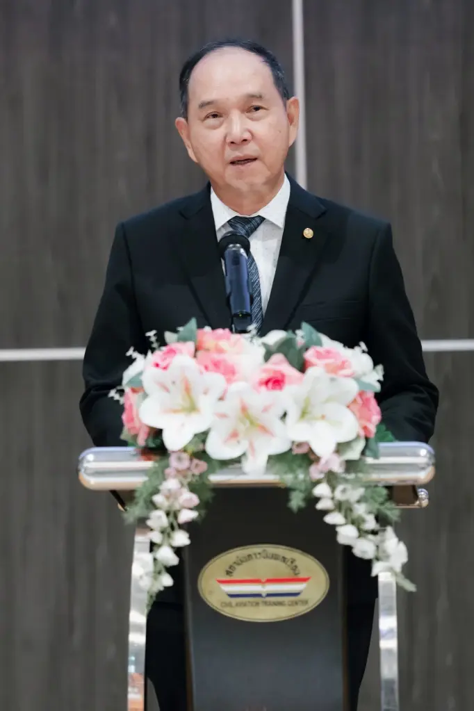 ชาย เอี่ยมศิริ ประธานเจ้าหน้าที่บริหาร บริษัท การบินไทย จำกัด (มหาชน)