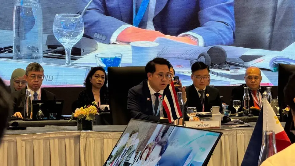 นายพัฒนา พร้อมพัฒน์ รัฐมนตรีว่าการกระทรวงสาธารณสุข เข้าร่วมประชุมรัฐมนตรีสาธารณสุขอาเซียนครั้งที่ 17 ณ กรุงกัวลาลัมเปอร์ ประเทศมาเลเซีย