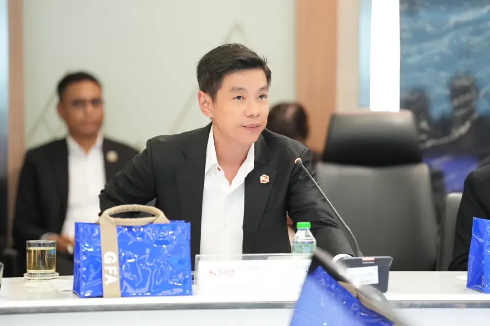 นายมหัทธนะ อัมพรพิสิฏฐ์ กรรมการผู้จัดการธนาคารอาคารสงเคราะห์ (ธอส.)