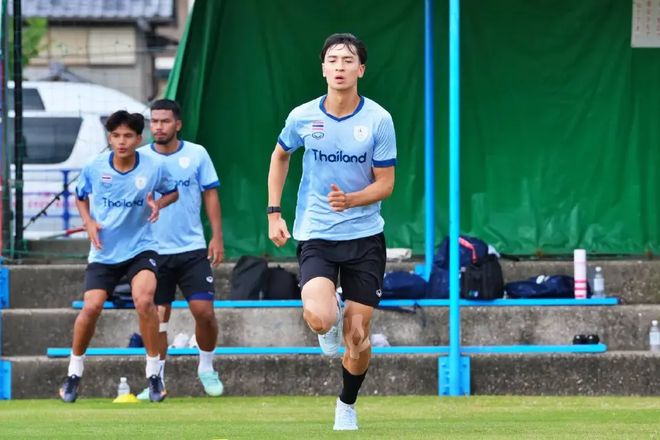 นาธาน เจมส์ กองหลังทีมชาติไทย ชุดเอเชียนเกมส์ 