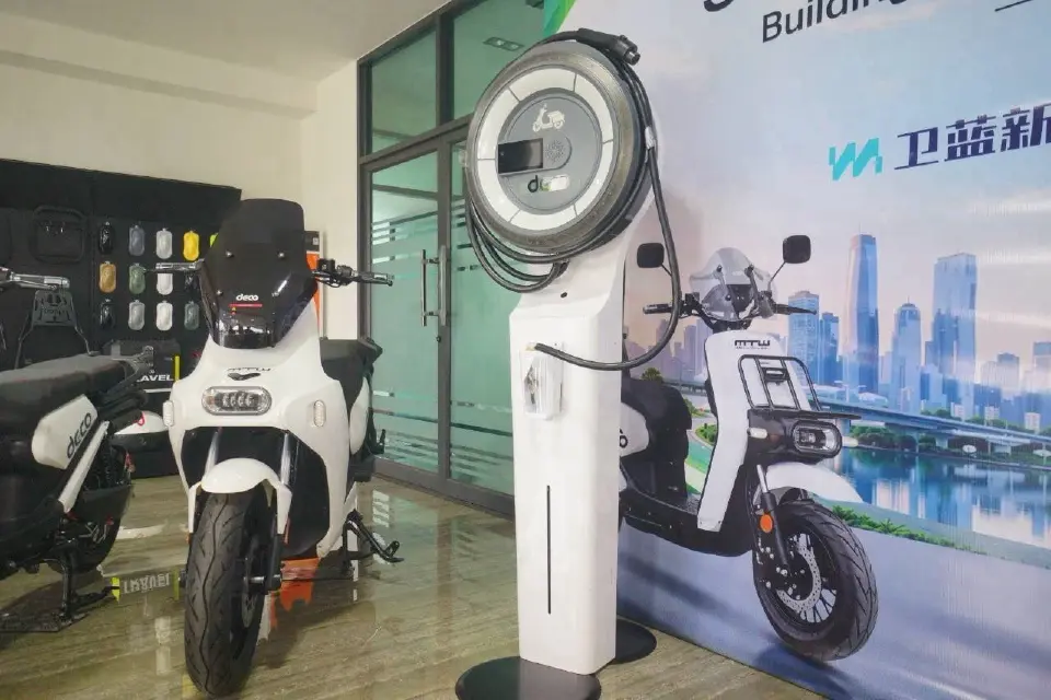 ระบบชาร์จเร็วประสิทธิภาพสูง (Fast Charge) สำหรับรถจักรยานยนต์ไฟฟ้า 